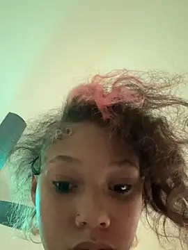 Tamiii420 online show from April 11, 2026, 6:34 pm