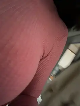 wy2026 online show from March 31, 2026, 12:12 am