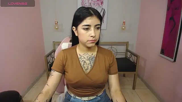 Adri gomez x online show from May 22, 2026, 12:33 pm