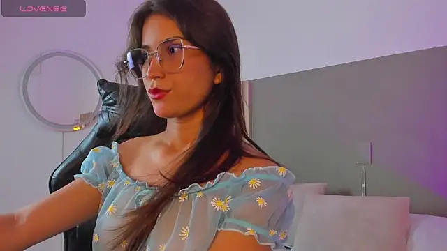 scarlett rosse x online show from March 27, 2026, 7:13 pm