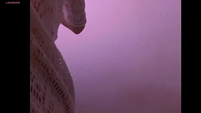 lilithot23 online show from February 13, 2026, 9:22 pm