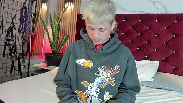 Snapshot of Heiden-Stiven chatting on January 9, 2026, 3:20 am Heiden-Stiven online show from January 9, 2026, 3:20 am