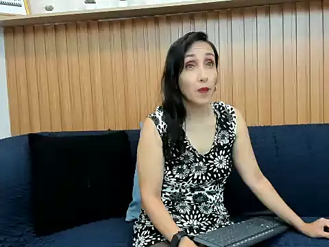 Snapshot of Riley_Reid_Milf chatting on April 30, 2026, 12:44 pm Riley Reid Milf online show from April 30, 2026, 12:44 pm