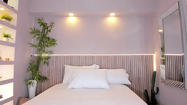 KatheOlson online show from March 15, 2026, 12:55 pm