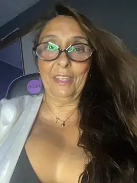 Annalua73 online show from January 15, 2026, 12:26 am