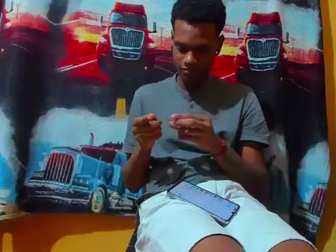 aunstin mohamme online show from February 11, 2026, 5:23 am