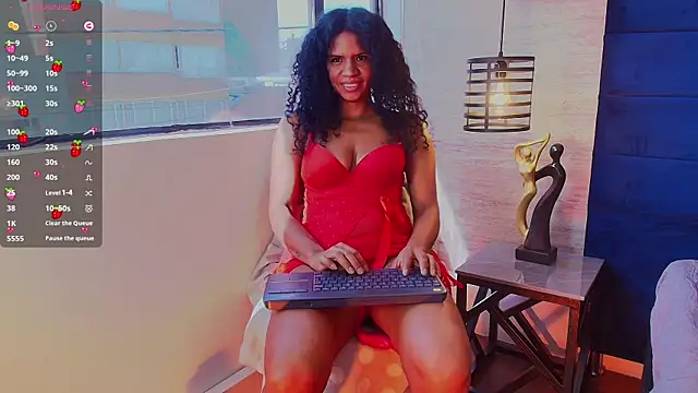 Ellie-Alves online show from January 19, 2026, 2:10 pm