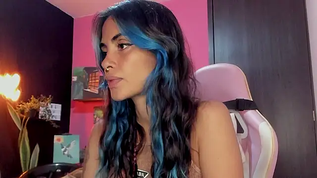 azula lillet online show from February 14, 2026, 11:45 pm