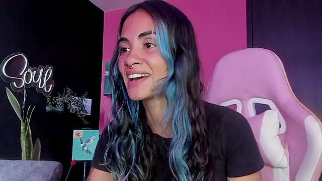 azula lillet online show from March 11, 2026, 8:04 pm