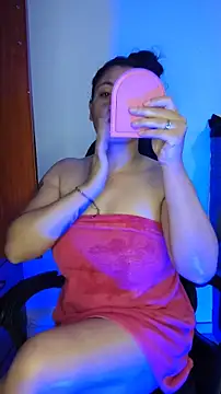 Girl kataleya10 online show from January 15, 2026, 10:57 pm