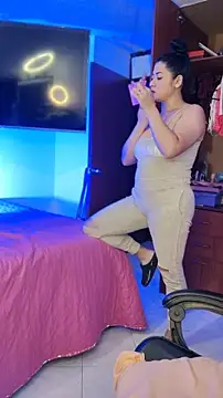 Snapshot of Girl_kataleya10 chatting on May 14, 2026, 11:33 pm Girl kataleya10 online show from May 14, 2026, 11:33 pm