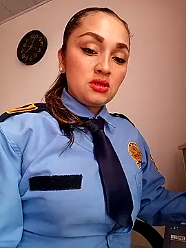 Alejandra N online show from February 21, 2026, 3:02 pm