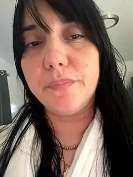 FatyMalefica online show from May 18, 2026, 4:29 am