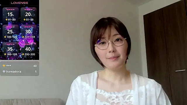 Snapshot of isshiki00 chatting on May 23, 2026, 2:06 am isshiki00 online show from May 23, 2026, 2:06 am