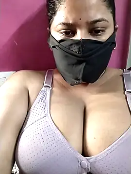 pinkisaha75 online show from April 4, 2026, 1:37 am