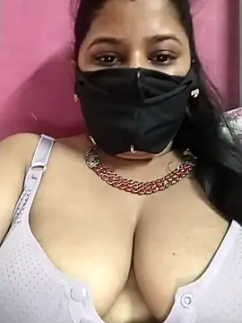 pinkisaha75 online show from April 19, 2026, 12:54 am