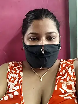 pinkisaha75 online show from June 10, 2026, 2:01 am