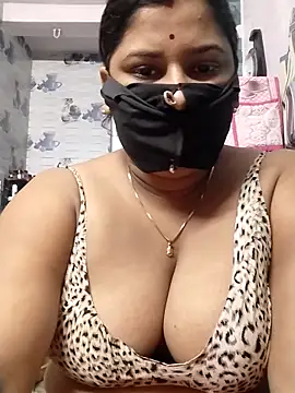 pinkisaha75 online show from June 13, 2026, 1:20 pm