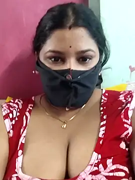pinkisaha75 online show from June 15, 2026, 2:03 am