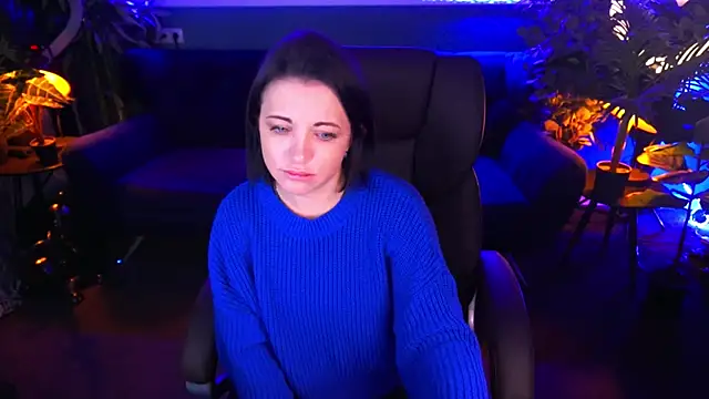 Dafni Monn online show from January 17, 2025, 6:57 am