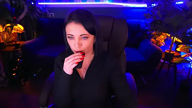 Dafni Monn online show from January 23, 2025, 7:00 am