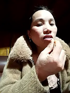 yu--yo online show from March 6, 2026, 11:28 am