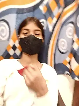 Snapshot of trana_ chatting on January 12, 2026, 10:09 am trana online show from January 12, 2026, 10:09 am