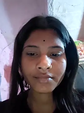 Nirasha cute online show from March 15, 2026, 8:09 am