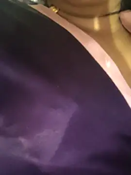 Nilam cute online show from April 18, 2026, 7:29 pm