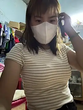 July-love online show from February 28, 2026, 3:46 pm