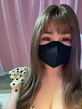 -Violet-t online show from March 15, 2026, 2:45 pm