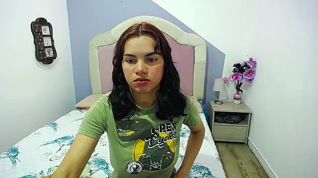 Snapshot of revecacruz_ chatting on January 13, 2026, 1:16 pm revecacruz online show from January 13, 2026, 1:16 pm