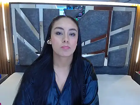 Lolacf online show from January 13, 2026, 1:49 pm