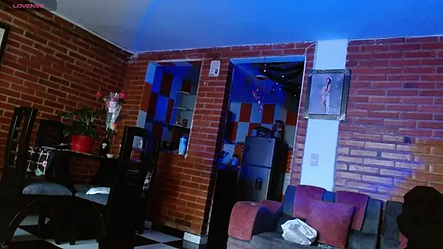 Snapshot of Lia_rouse04 chatting on January 15, 2026, 12:10 pm Lia rouse04 online show from January 15, 2026, 12:10 pm