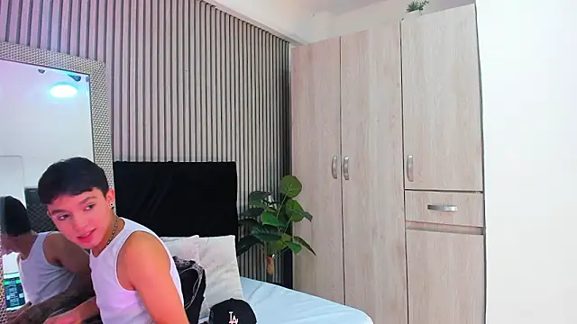 LeoHard   online show from February 3, 2026, 2:10 am