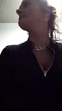 ASH Blondie Slut online show from March 6, 2026, 12:40 am