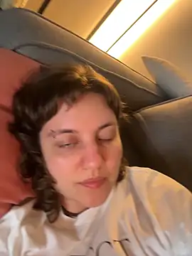 Snapshot of witchdub chatting on March 4, 2026, 9:54 pm witchdub online show from March 4, 2026, 9:54 pm