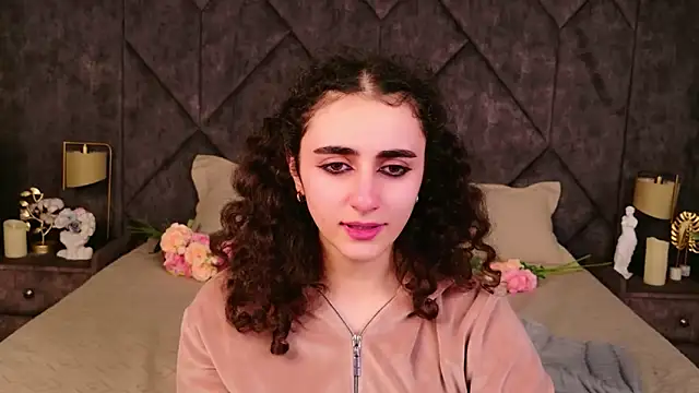 Susan Fors online show from April 20, 2026, 7:11 am