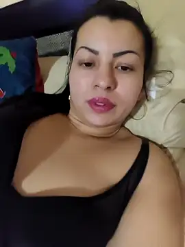 Sonja200 online show from February 5, 2026, 6:12 pm