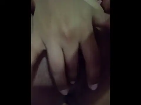 meganparixx online show from February 16, 2026, 7:04 am