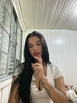 aslhey sandova online show from March 18, 2026, 11:41 pm