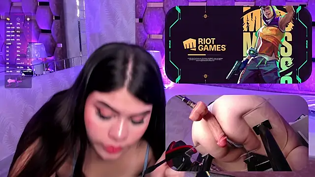 IsabellaBlow online show from March 30, 2026, 1:45 pm