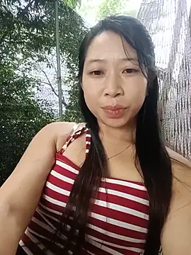 Snapshot of Mayly_lucky2 chatting on June 29, 2026, 2:18 am Mayly lucky2 online show from June 29, 2026, 2:18 am