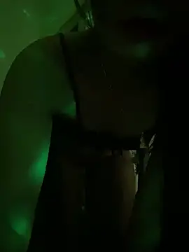 Angela loveee online show from February 3, 2026, 12:21 pm