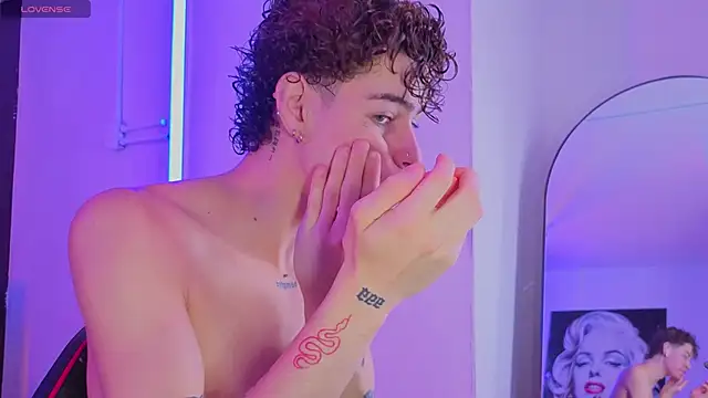 nova salvatore online show from April 19, 2026, 2:22 am