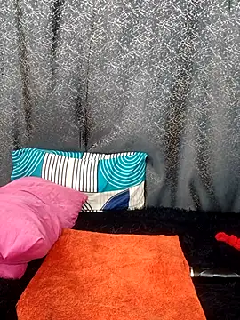 Amanda April online show from April 16, 2026, 9:39 pm