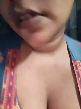 Snapshot of Desi_Nil_pori chatting on June 15, 2026, 4:20 pm Desi Nil pori online show from June 15, 2026, 4:20 pm