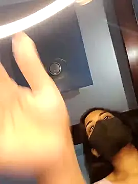 sexygirl889 online show from April 15, 2026, 5:03 am