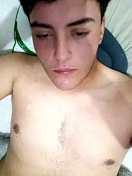 Rodrigoelfavo online show from January 12, 2026, 1:00 am