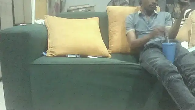 Winterslender online show from May 21, 2026, 8:49 pm